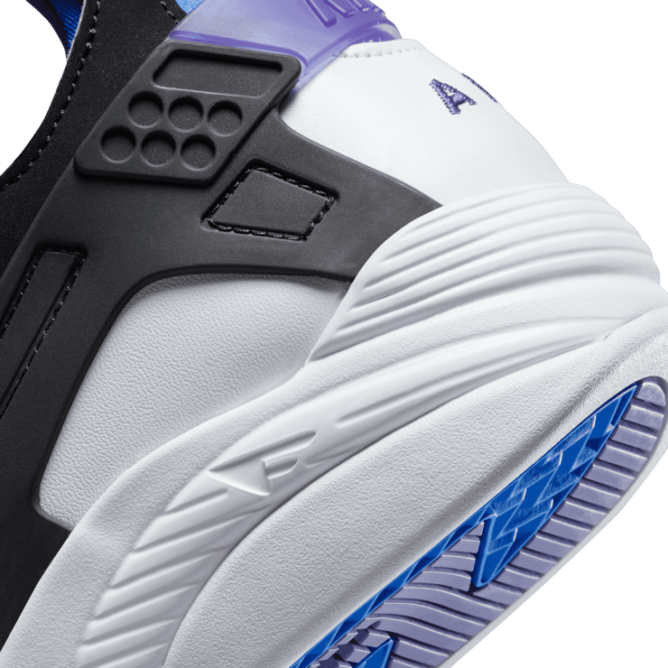 Nike Air Flight Huarache OG White Varsity Purple Angle 5