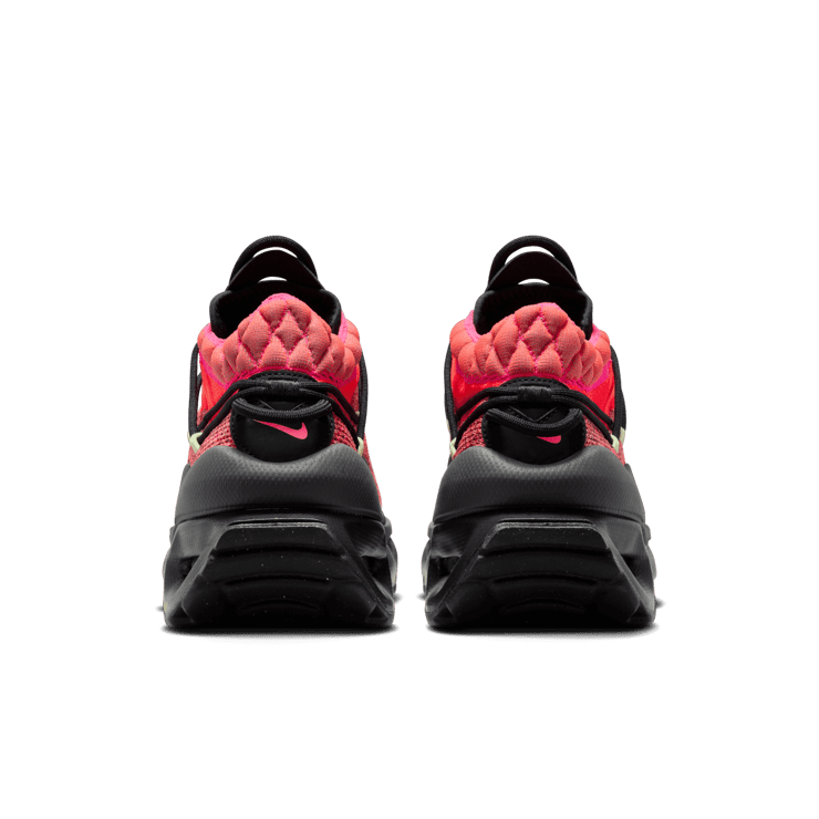 Nike Air Max Flyknit Venture Angle 3