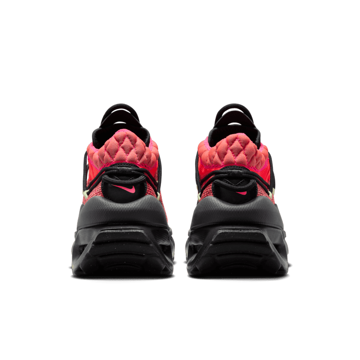 Nike Air Max Flyknit Venture Angle 3