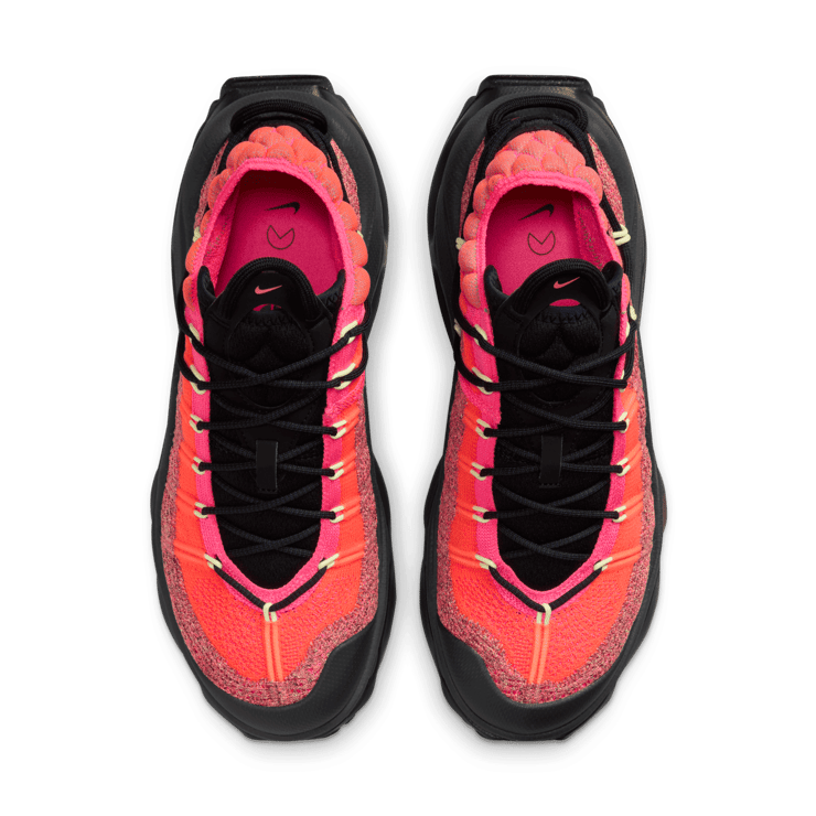 Nike Air Max Flyknit Venture Angle 1