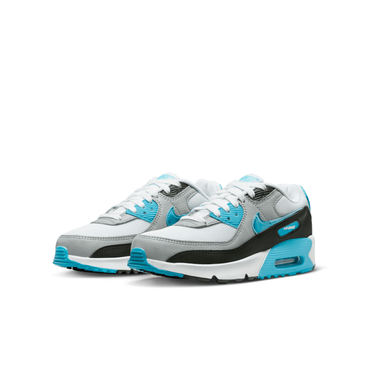 Nike Air Max 90 (GS) Angle 2