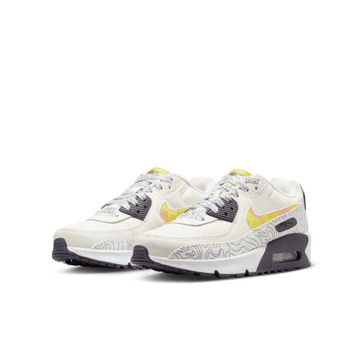 Nike Air Max 90 Leather SE 'Save Our Planet' (GS) Angle 2