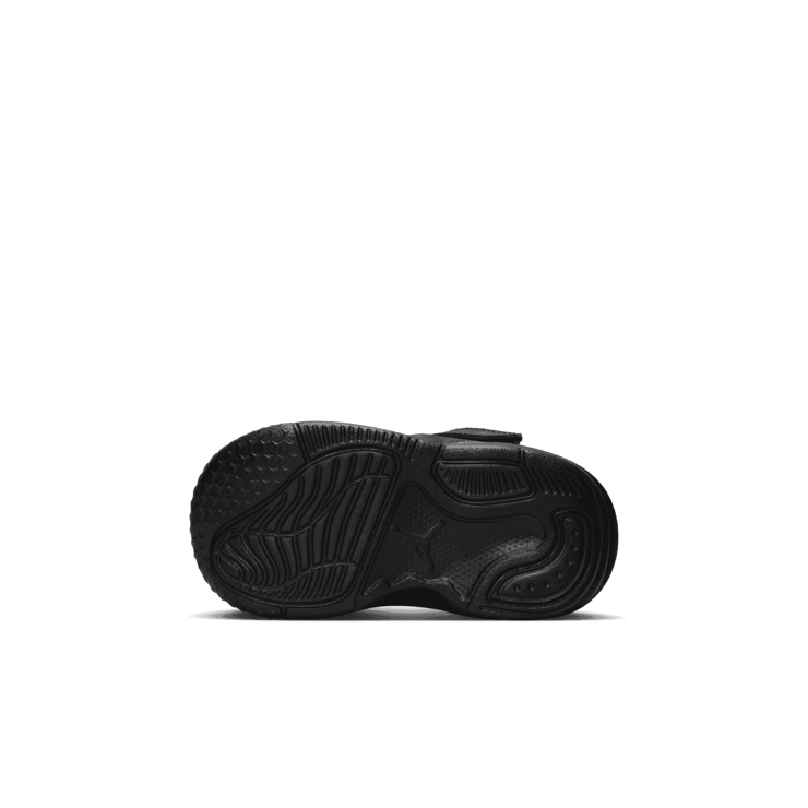 Jordan Max Aura 5 (TD) Angle 0