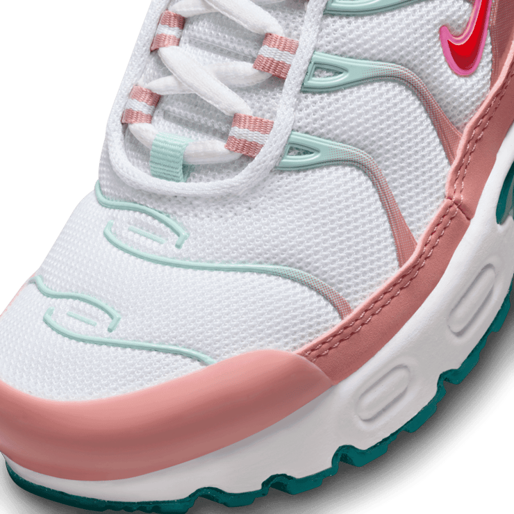 Nike Air Max Plus 'Jade Red Stardust' (PS) Angle 4