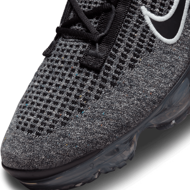 Nike Air Vapormax 2021 Flyknit 'Oreo' Angle 4