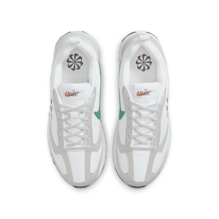 Nike Air Max Dawn (GS) Angle 1