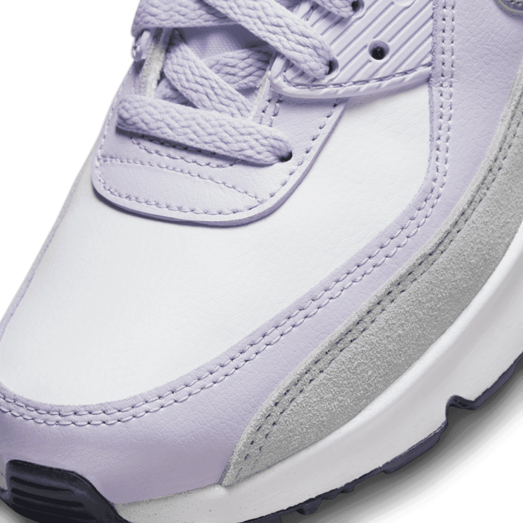 Nike Air Max 90 LTR Big â (GS) Angle 4