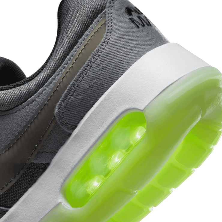 Nike Air Max Motif (GS) Angle 5