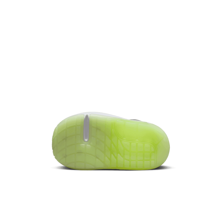 Nike Air Max Motif (TD) Angle 0