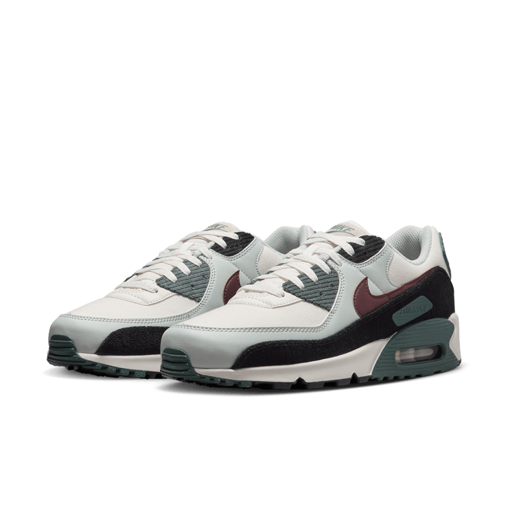 Nike Air Max 90 Notebook Doodles Angle 2