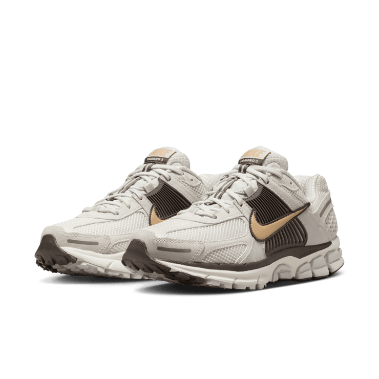 Nike Zoom Vomero 5 Light Bone Sesame (W) Angle 2