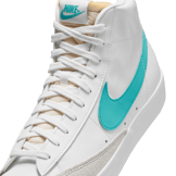 Nike Blazer Mid '77 Vintage Angle 4