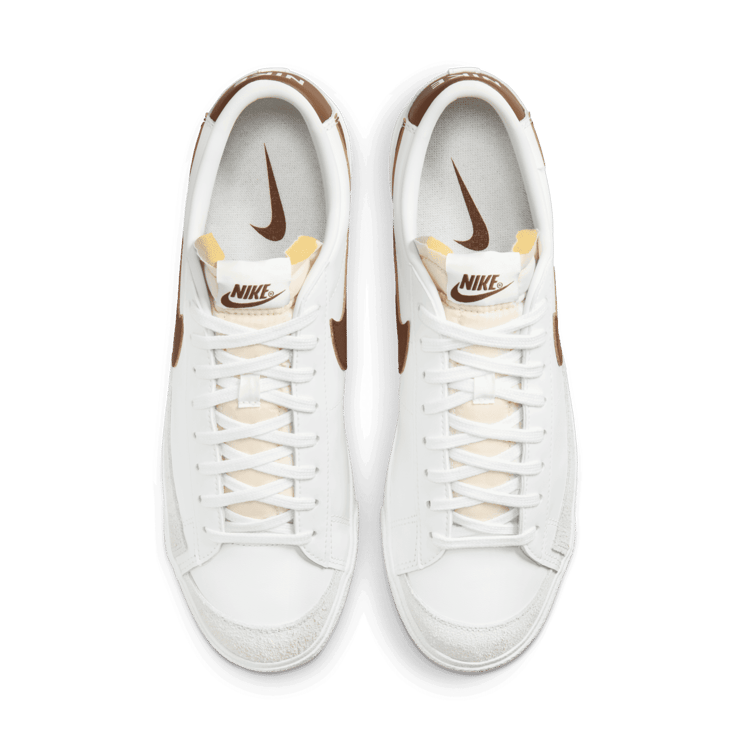 Nike Blazer Low '77 Vintage Angle 1