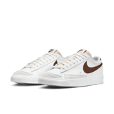 Nike Blazer Low '77 Vintage Angle 2