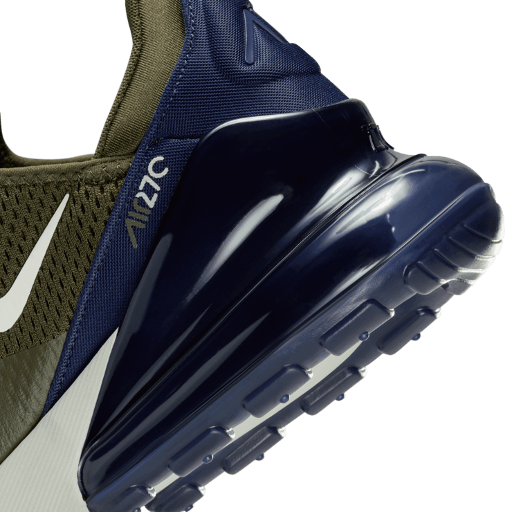 Nike Air Max 270 Angle 5