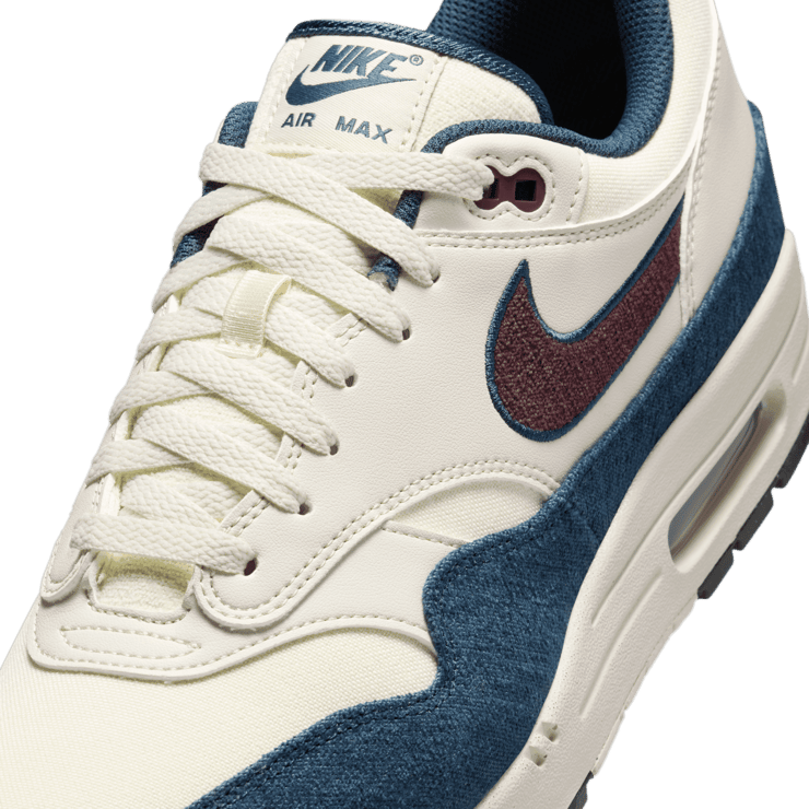 Nike Air Max 1 Angle 4