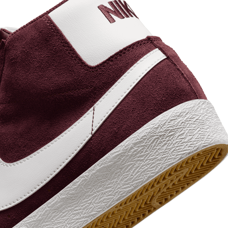 Nike SB Zoom Blazer Mid Skate Angle 5