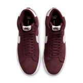 Nike SB Zoom Blazer Mid Skate Angle 1