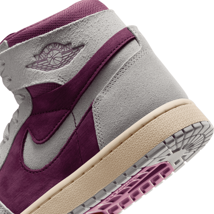 Air Jordan 1 High Zoom CMFT 2 Bordeaux Neutral Grey (W) Angle 5