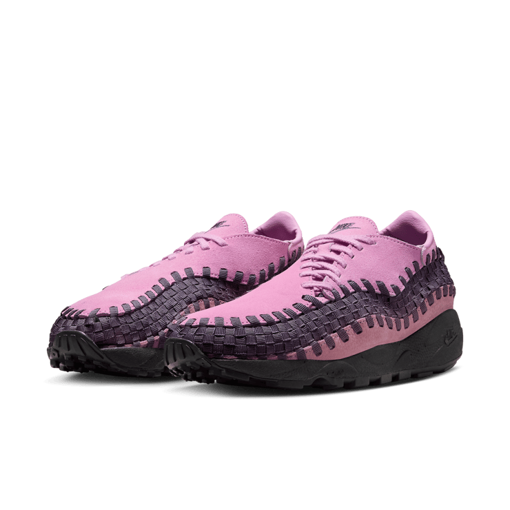 Nike Air Footscape Woven Beyond Pink (W) Angle 2