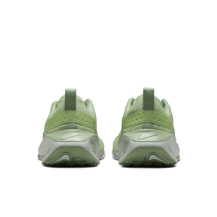 Nike InfinityRN 4 Road Angle 3