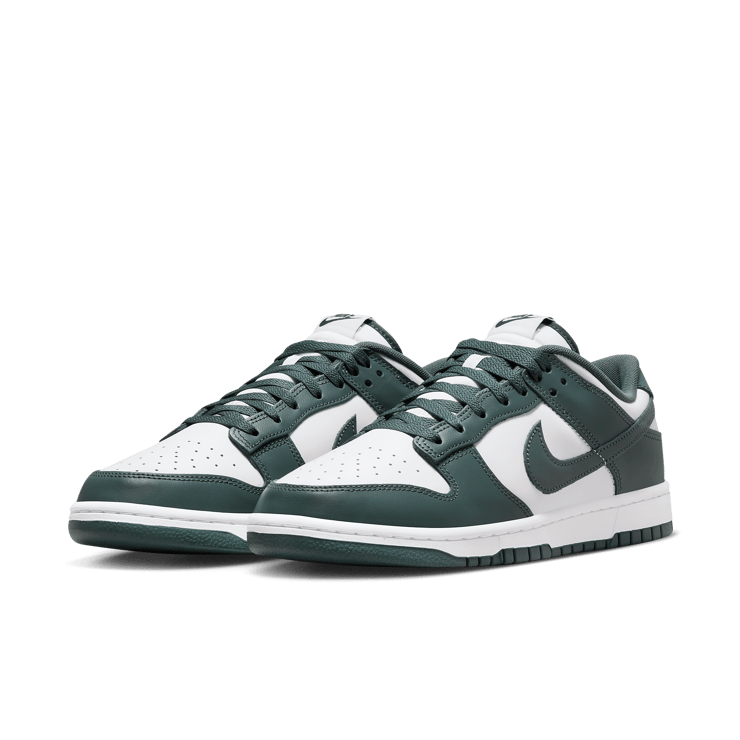 Nike Dunk Low Vintage Green Angle 2