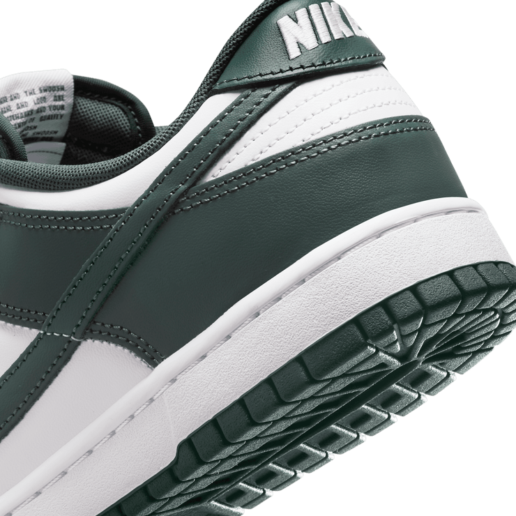 Nike Dunk Low Vintage Green Angle 5