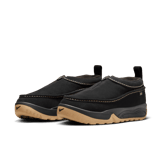Nike ACG Izy Black Limestone Angle 2