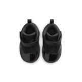 Jordan Max Aura 6 (TD) Angle 1