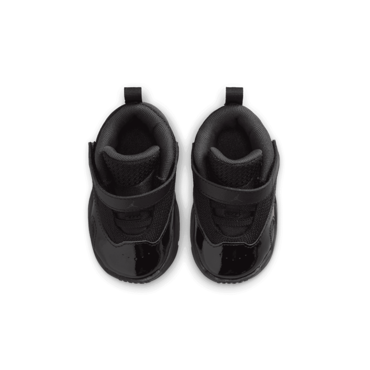 Jordan Max Aura 6 (TD) Angle 1