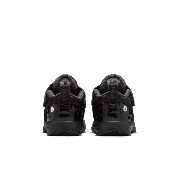 Jordan Max Aura 6 (TD) Angle 3