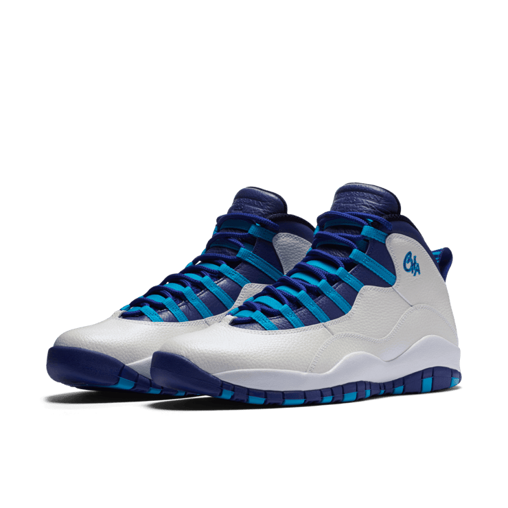 Jordan 10 Retro Charlotte (2016) Angle 2