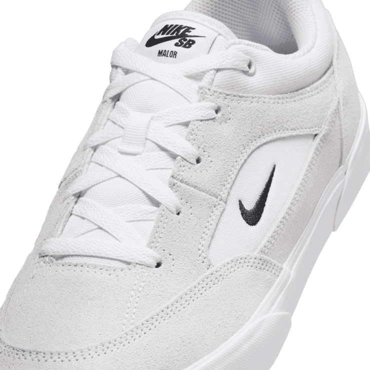 Nike SB Malor SB 'White' Angle 4