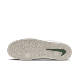 Nike SB Malor SB 'Platinum Tint Fir' Angle 0