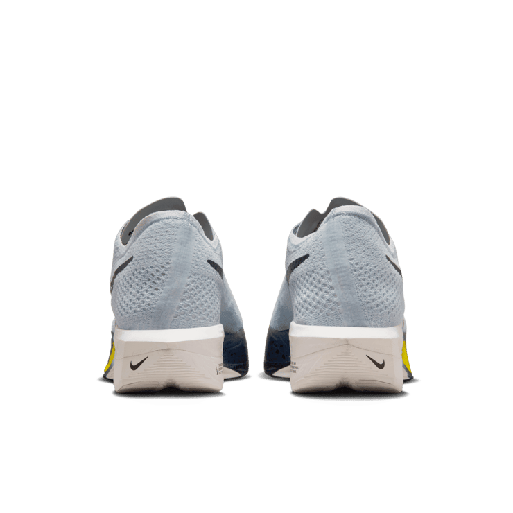 Nike Vaporfly 3 Road Racing Angle 3