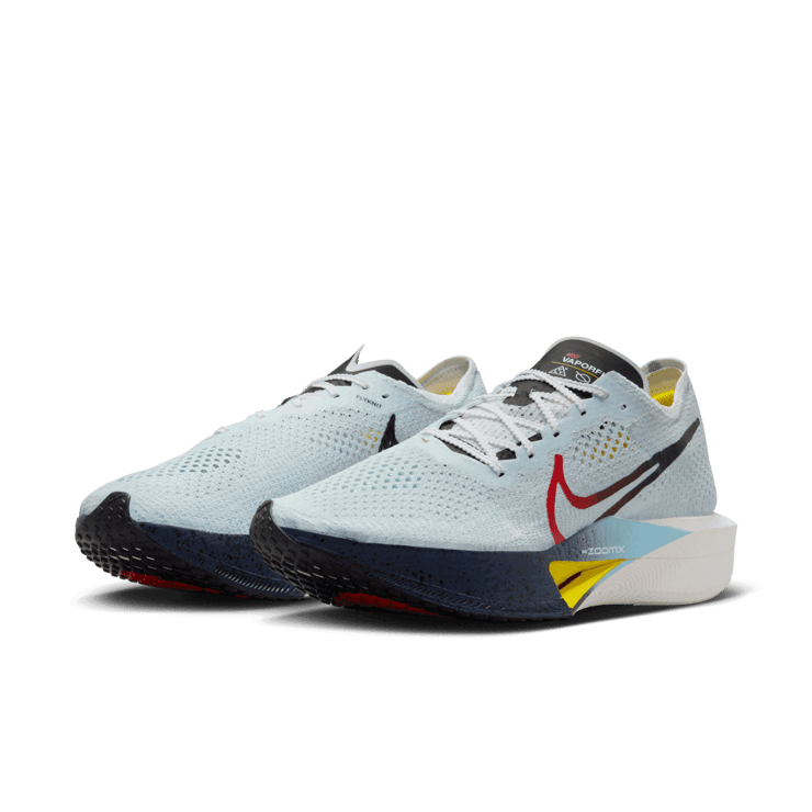 Nike Vaporfly 3 Road Racing Angle 2
