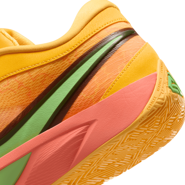 Nike Giannis Freak 6 Halloween Angle 6