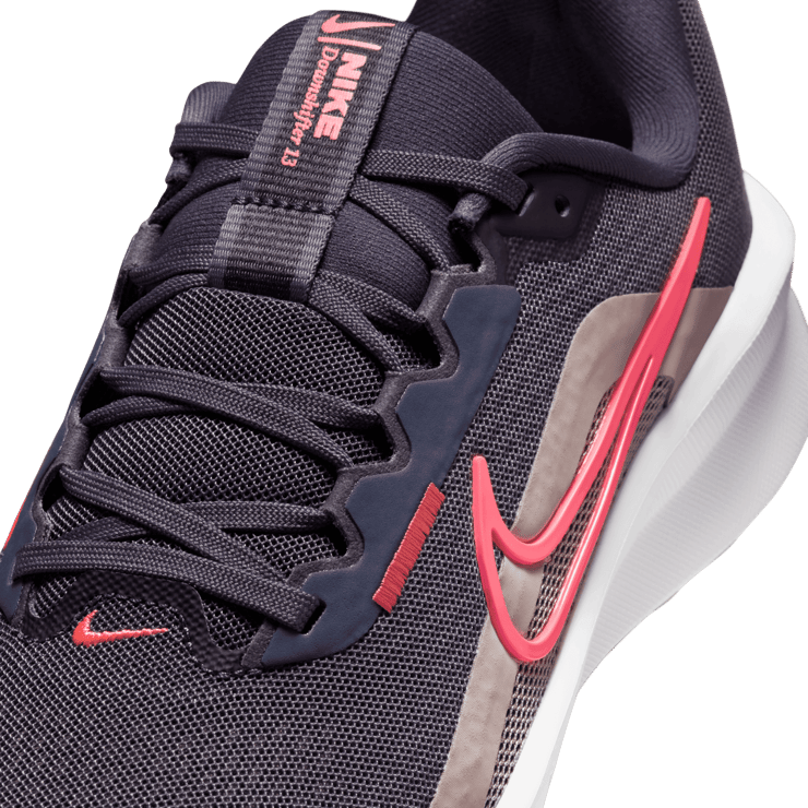 Nike Downshifter 13 Road Angle 4