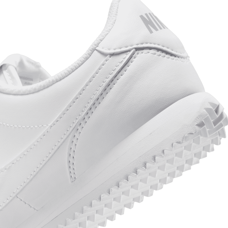 Nike Cortez (GS) Angle 5