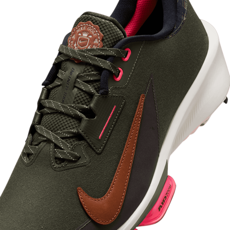 Nike Infinity Tour 2 Golf (Wide) Angle 5