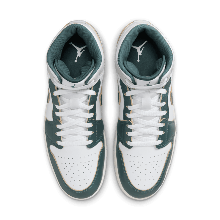 Air Jordan 1 Mid SE Oxidized Green Angle 1