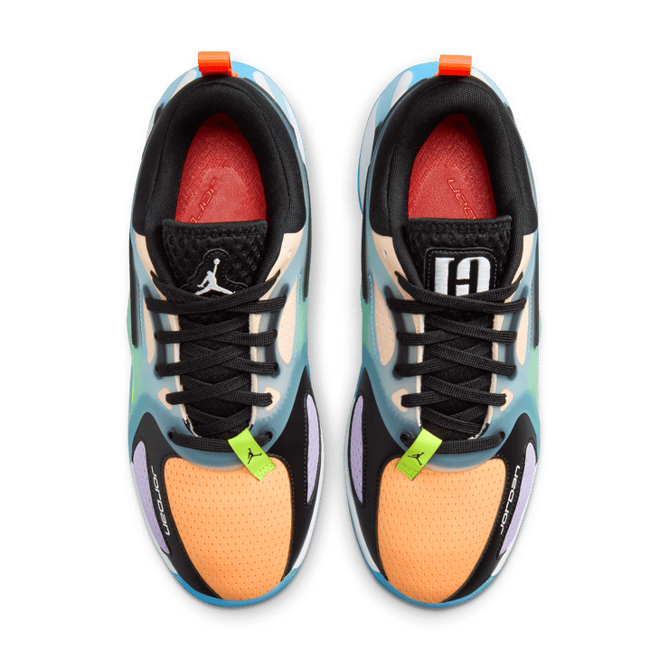 Air Jordan Heir Multi (W) Angle 2