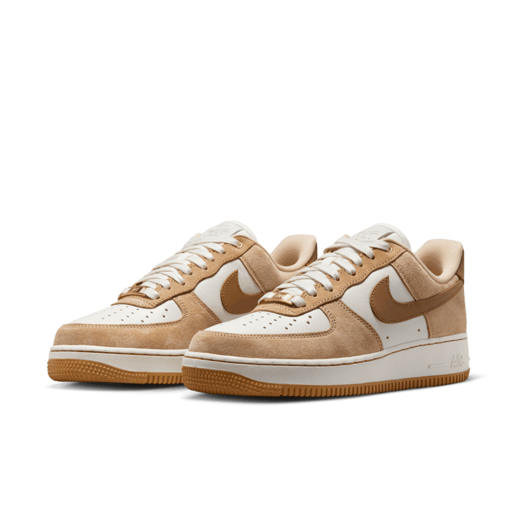 Nike Air Force 1 LXX Vachetta Tan (W) Angle 2