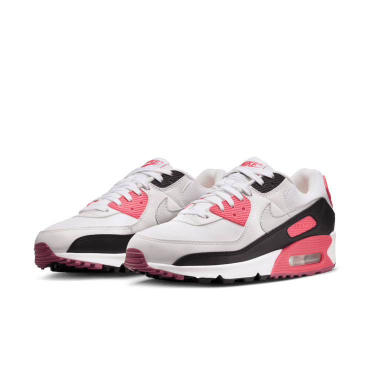 Nike Air Max 90 'Aster Pink' (W) Angle 2