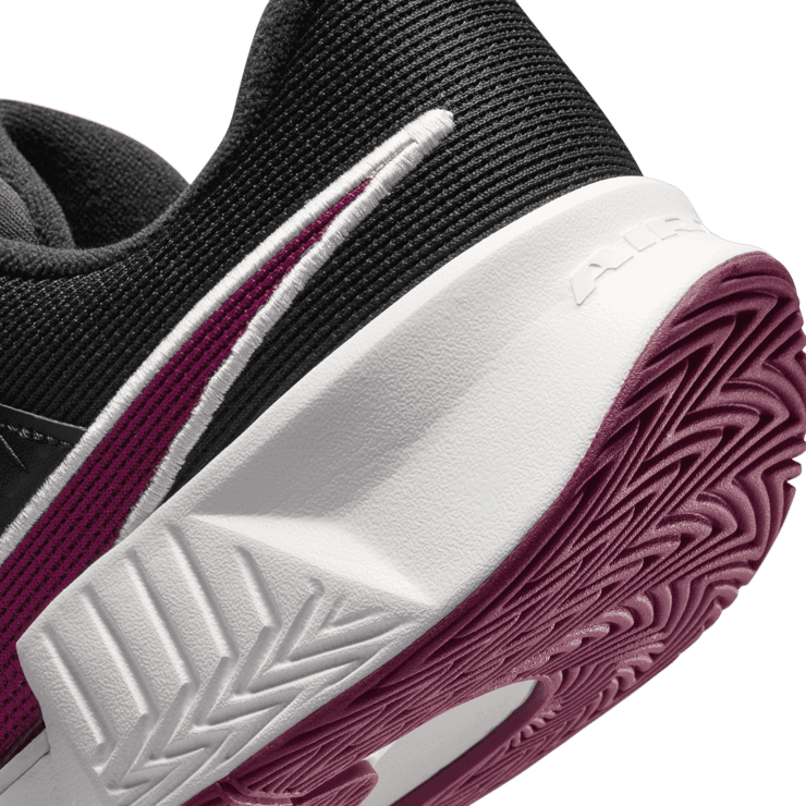 Nike Zoom GP Challenge Pro 'Black Sangria' Angle 5