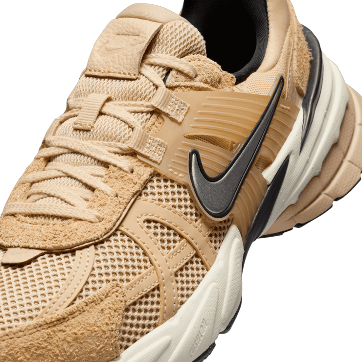 Nike V2K Run 'Sesame' (W) Angle 4