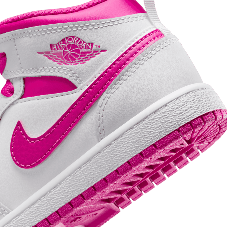 Air Jordan 1 Mid 'Fire Pink' (PS) Angle 5