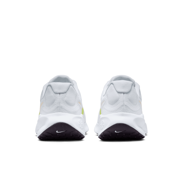Nike Revolution 7 'White Cyber' (W) Angle 3