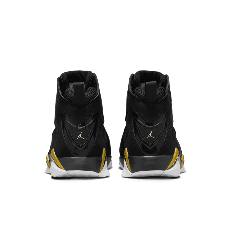 Jordan True Flight Angle 3