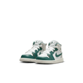 Air Jordan 1 Mid SE  'Oxidized Green' (TD) Angle 2